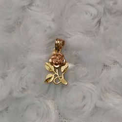 14k Gold Rose Pendant
