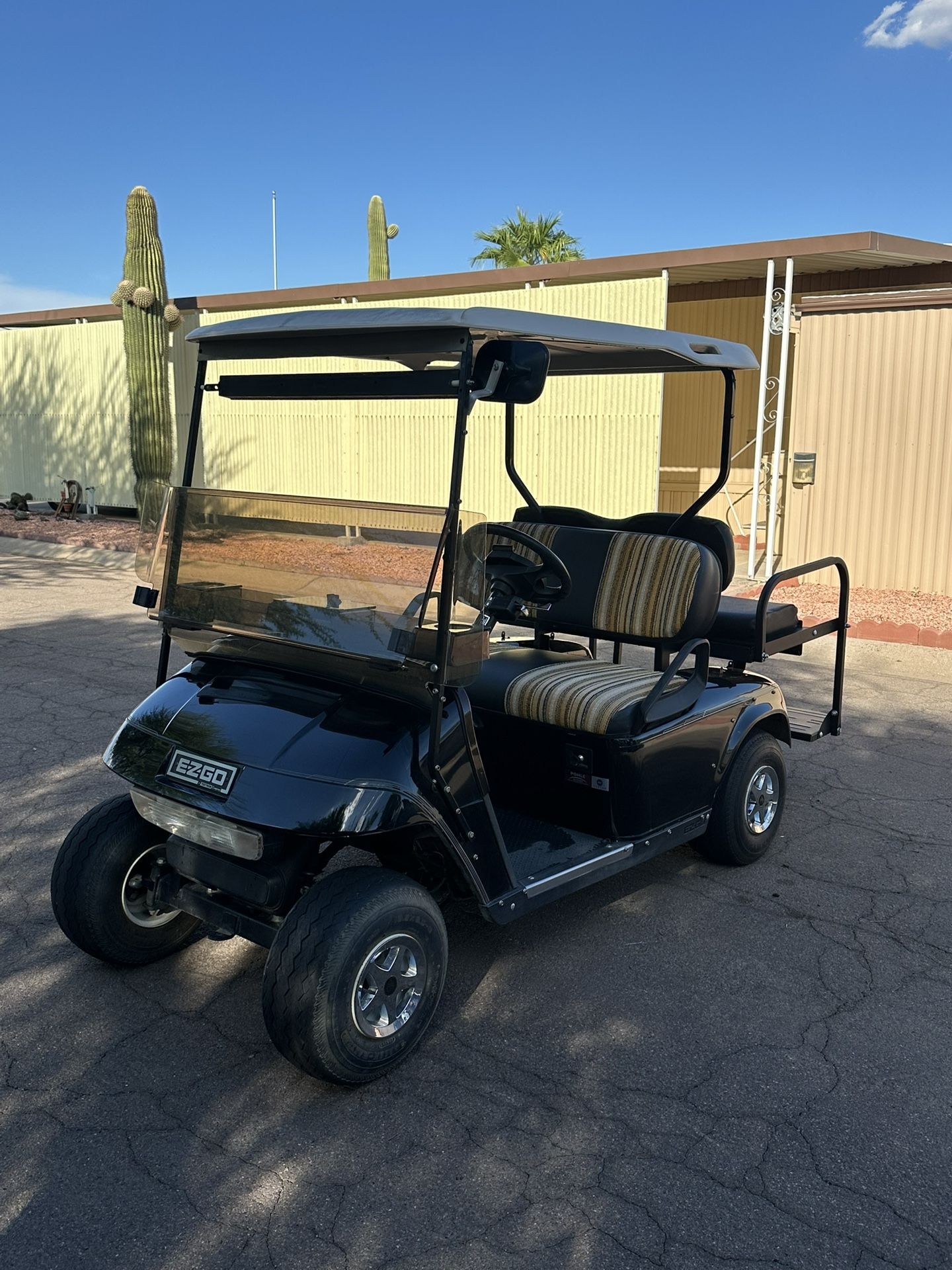2007 EZGO Gas Golf Cart 