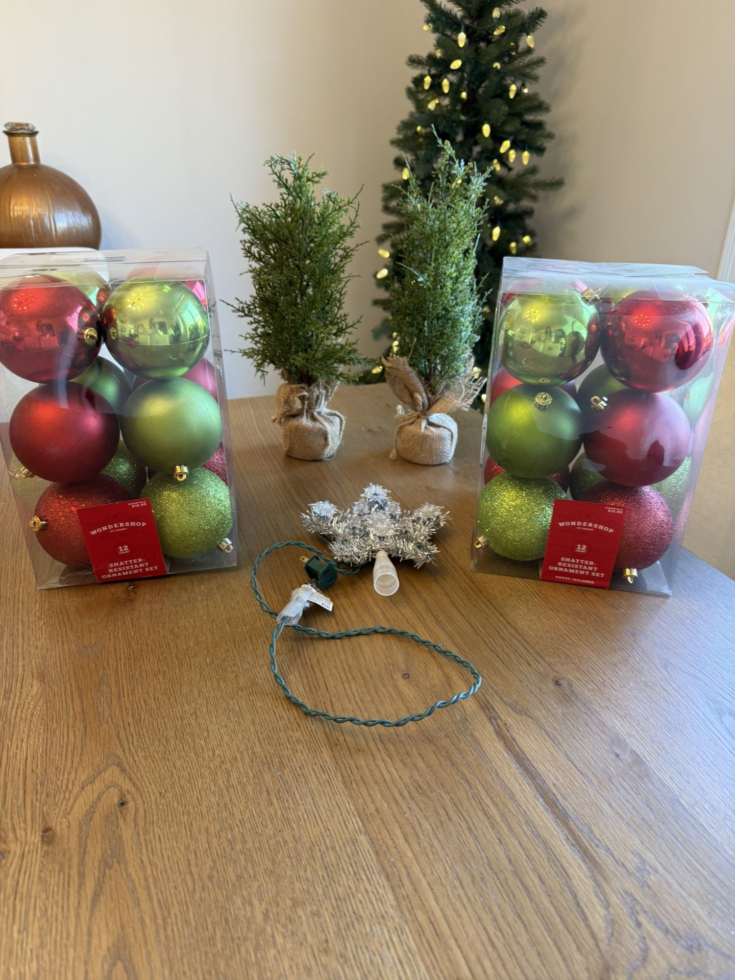 Christmas Decorations 