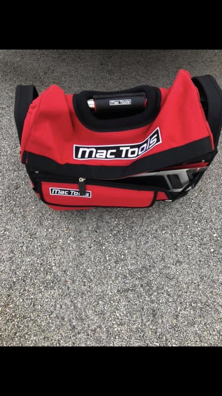 Mac tool box/bag limited edition (BRAND NEW)