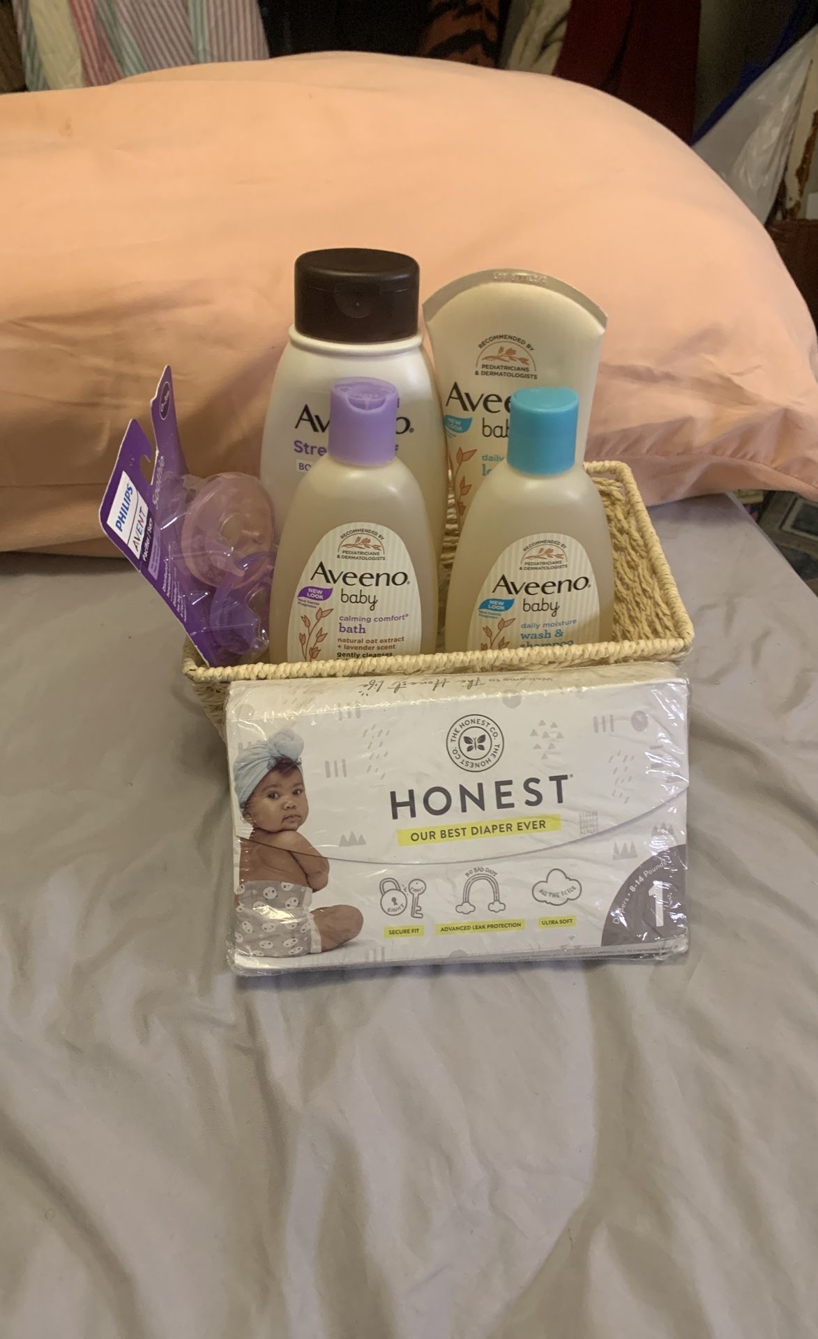 Baby Shower Bundle (Aveeno+ Free Sample!)