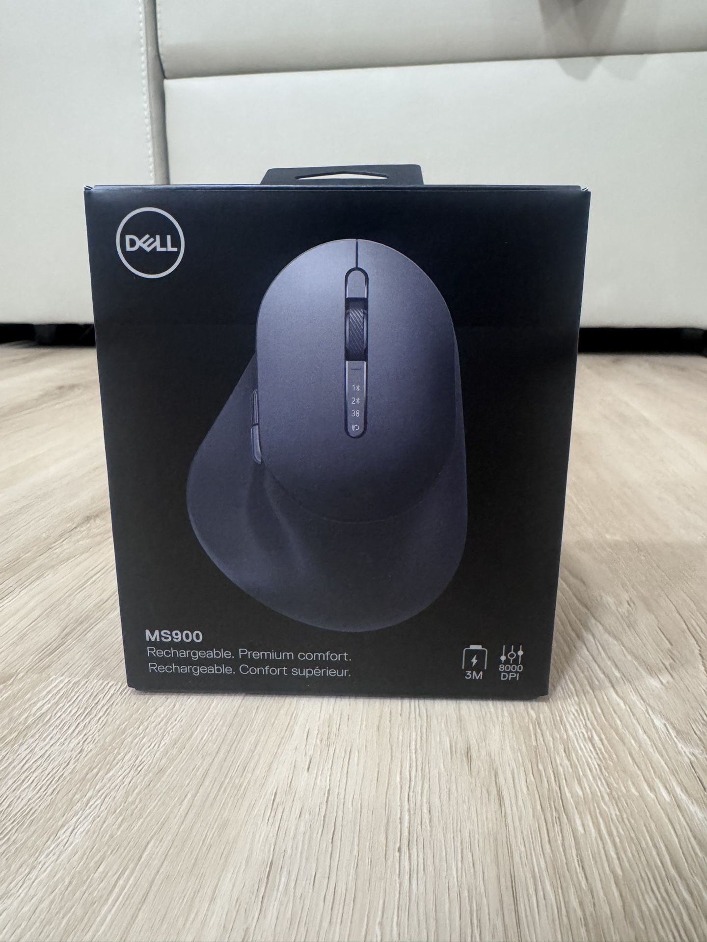 Brand New Dell MS900 Rechargeable Wireless Mouse – Premium Comfort & Precision!