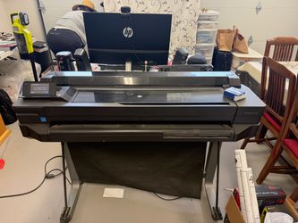 HP Designjet T520 wide format Printer (36”w)