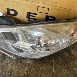 2014 2016 Hyundai Elantra Headlight  