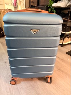 Firm price —Carry-On  22x14x9" Expandable Carry On Suitcase Hardside TSA Lock USB C Port