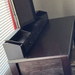 VANITY WITH MIRROR AND WOODEN STOOL 