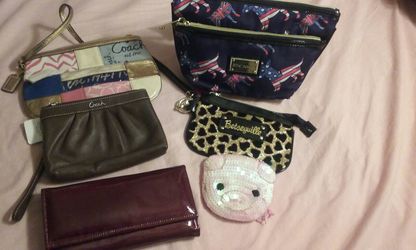 ♡☆Coach /wristlets /wallet♡☆