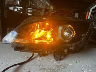 2022 Hyundai kona headlights  LH