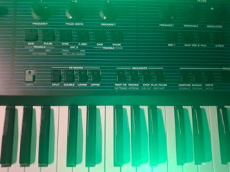 UB-Xa Behringer Synth.