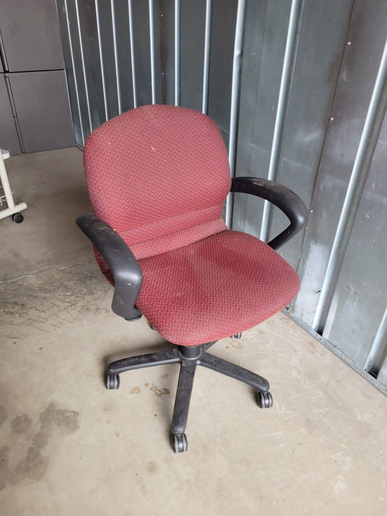 Comfortable Office Desk Chair