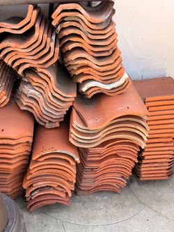 Roof tiles
