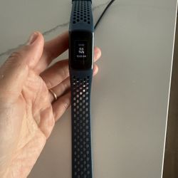 Fit Bit Charge 5 Watch