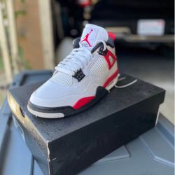 Jordan 4’s