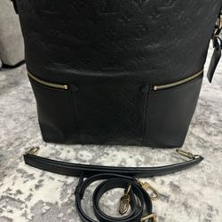 Authentic LV  Melie Empreinte