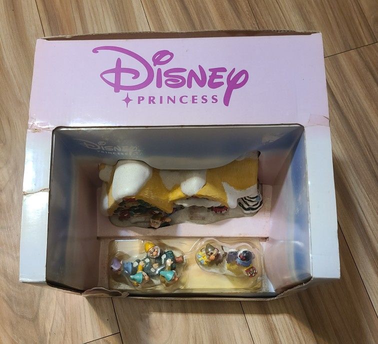 Disney Snow White Porcelian Village House