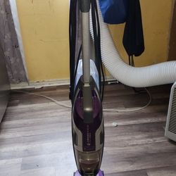Bissell Croswave Vacuum........
