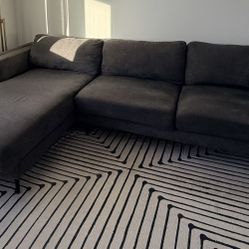 Modern Couch Right Side Chaise 