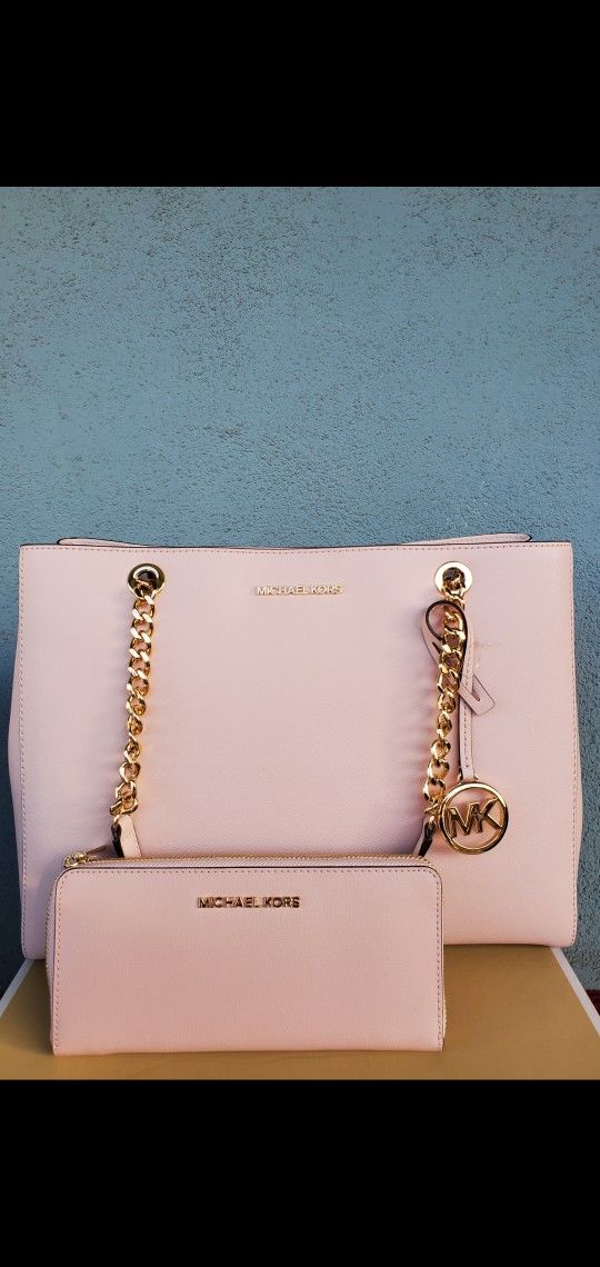 Michael Kors Large Baby Pink Tote And Wallet 
