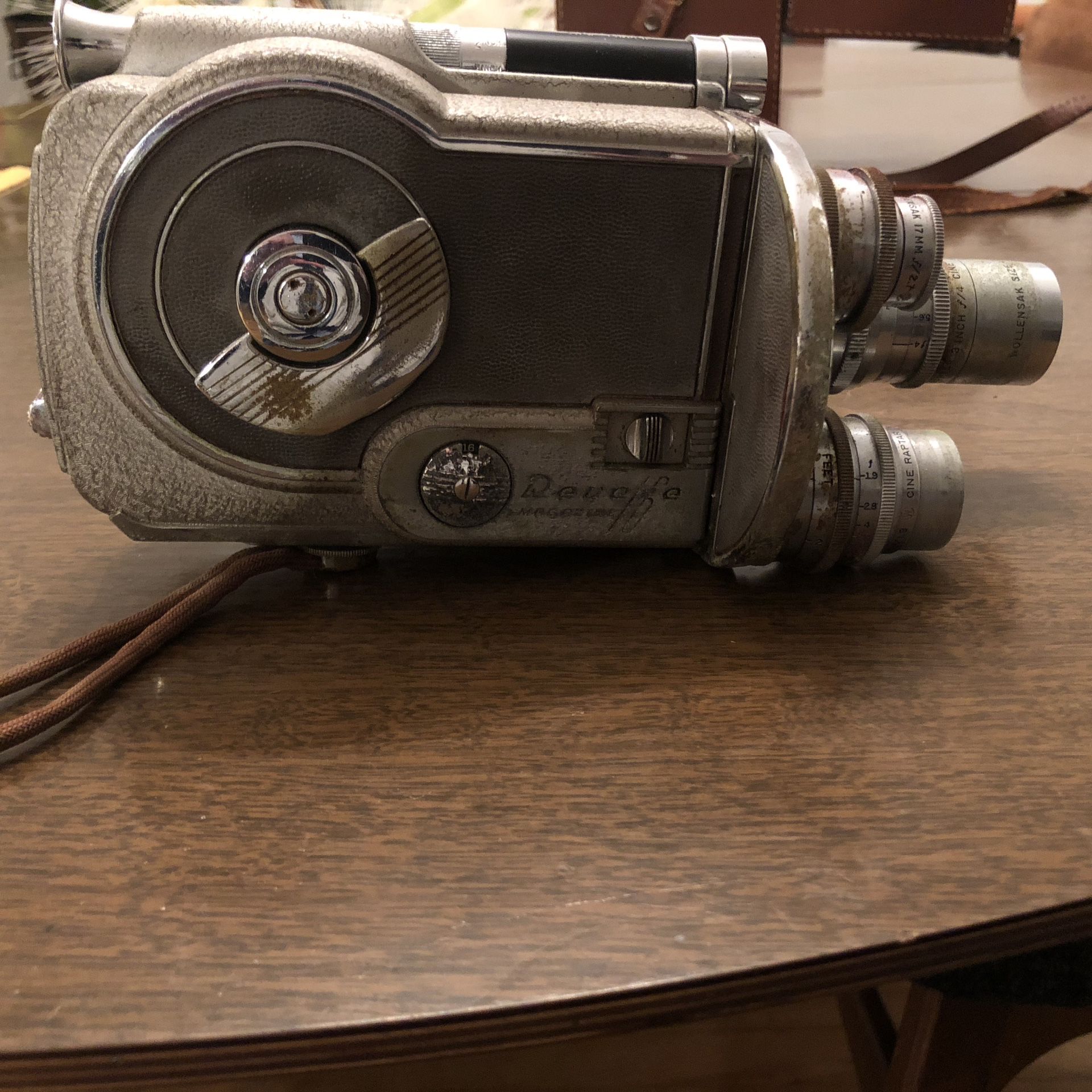 Revere 16mm Movie Camera for sale