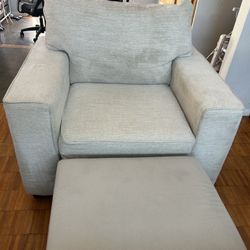 Love Couch And Ottoman 