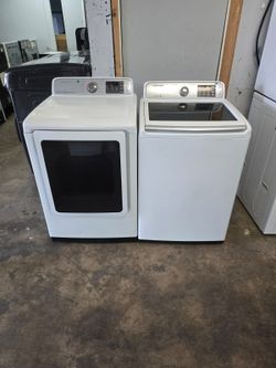 Sumsung heavy-duty washer and dryer set