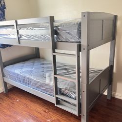 Litera Twin Size Nueva En Su Caja Incluye Colchones
