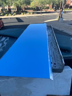 Cyber truck tailgate