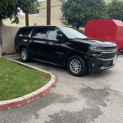 2023 Chevrolet Suburban