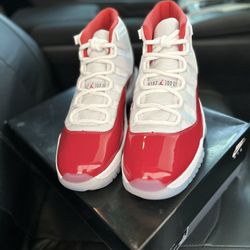 Jordan 11 Cherry (Send Offers)