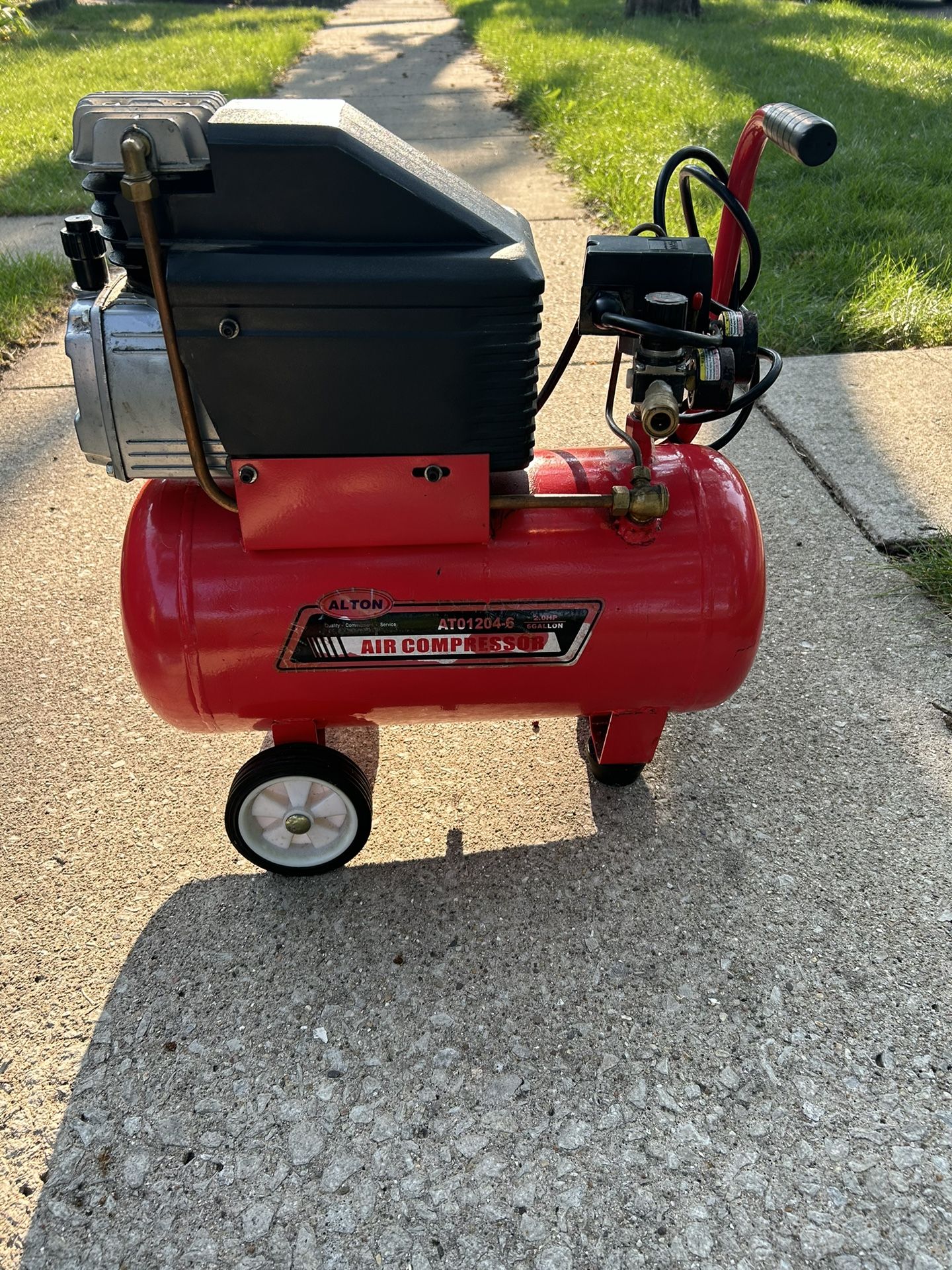 AT01204-5 AIR COMPRESSI 2.04г