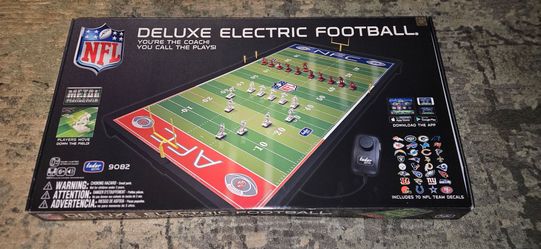 NFL Deluxe Electric Football Game Tudor Games #9082 Brand New Never Been Played!