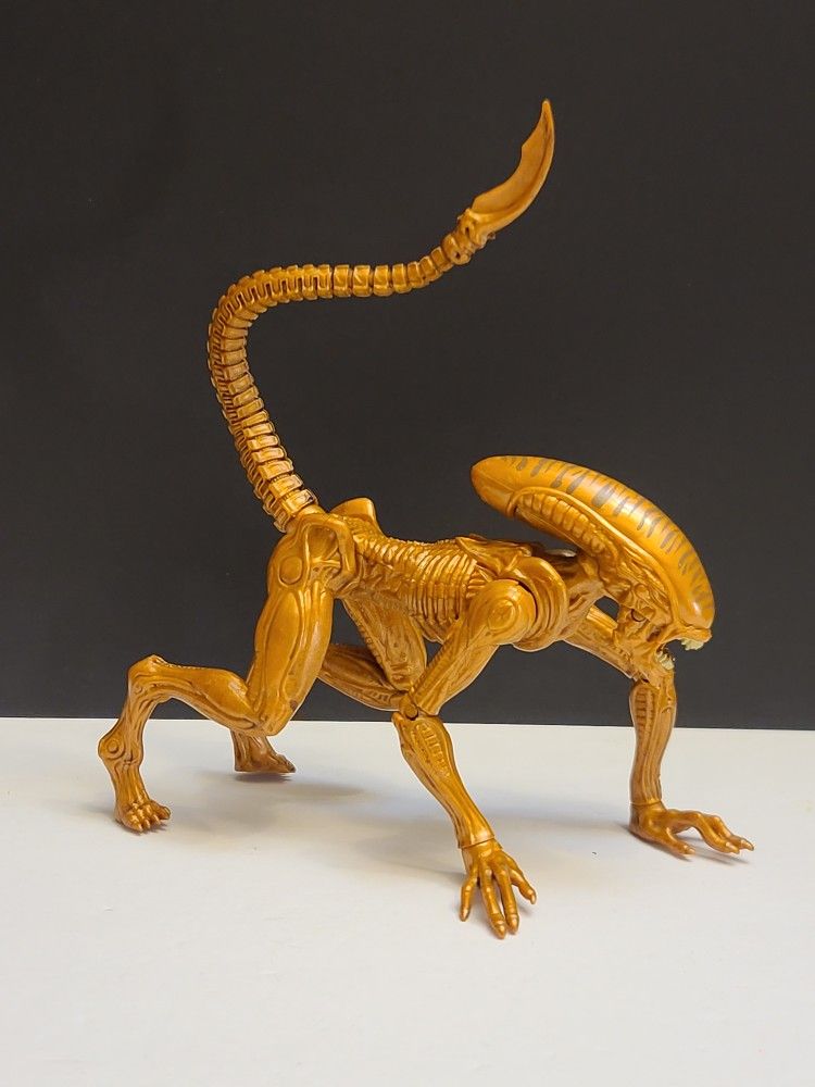 2020 LANARD ALIEN Collection Xenomorph Runner Toy Action Figure - Loose