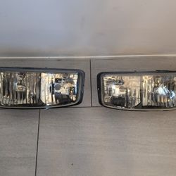 Headlights For 2002 GMC Sierra 1500 Also Fits Other Years 