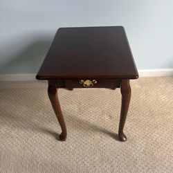 End table