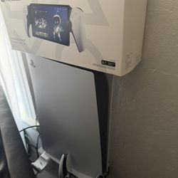 ps5 disc version and ps portal