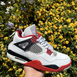 Jordan 4 Retro Fire Red 🔴⚪️ Price Is Negotiable