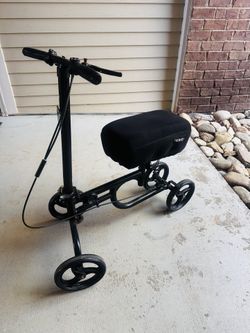 Knee Scooter / Mobility Scooter – Cheap 