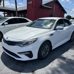 2020 KIA Optima