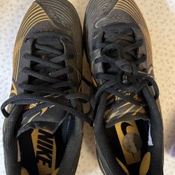Nike Baseball Cleats Size 7 