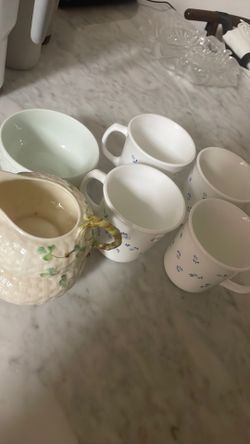 Tea cups