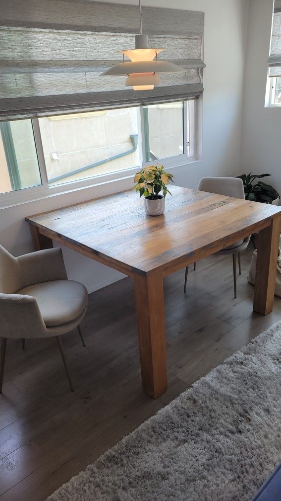 TABLE, Dining