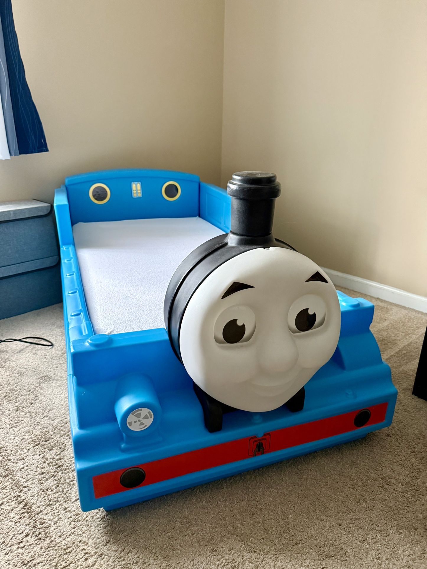 Selling Like New Thomas Toddler train bed by Step 2