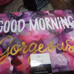 New Bath Mat "Good Morning Gorgeous"
