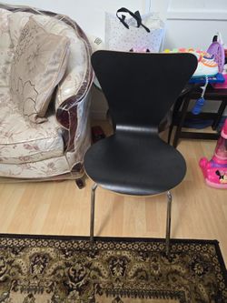 Chair for Dining Room And Living Room 