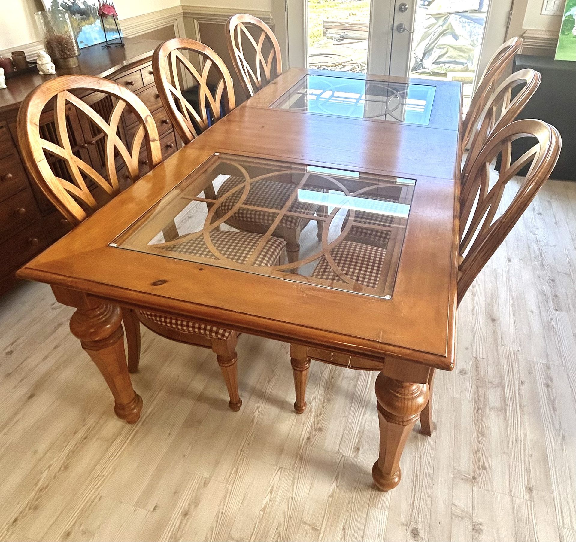 Dining/Kitchen Table Set with 6 Chairs