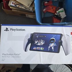 PlayStation Portal PS5 Remote Player – Like New – w/ Case & Box – Barely Used