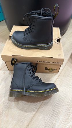 Dr Martins toddler boots