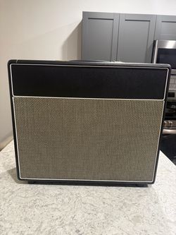 Custom made 12 inch speaker cab