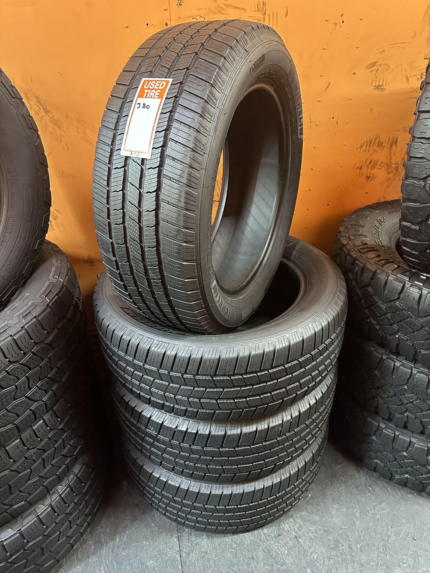 245/55R19 Michelin Defender LTX Full Tire Set