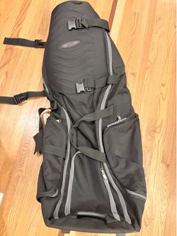 Golf travel bag